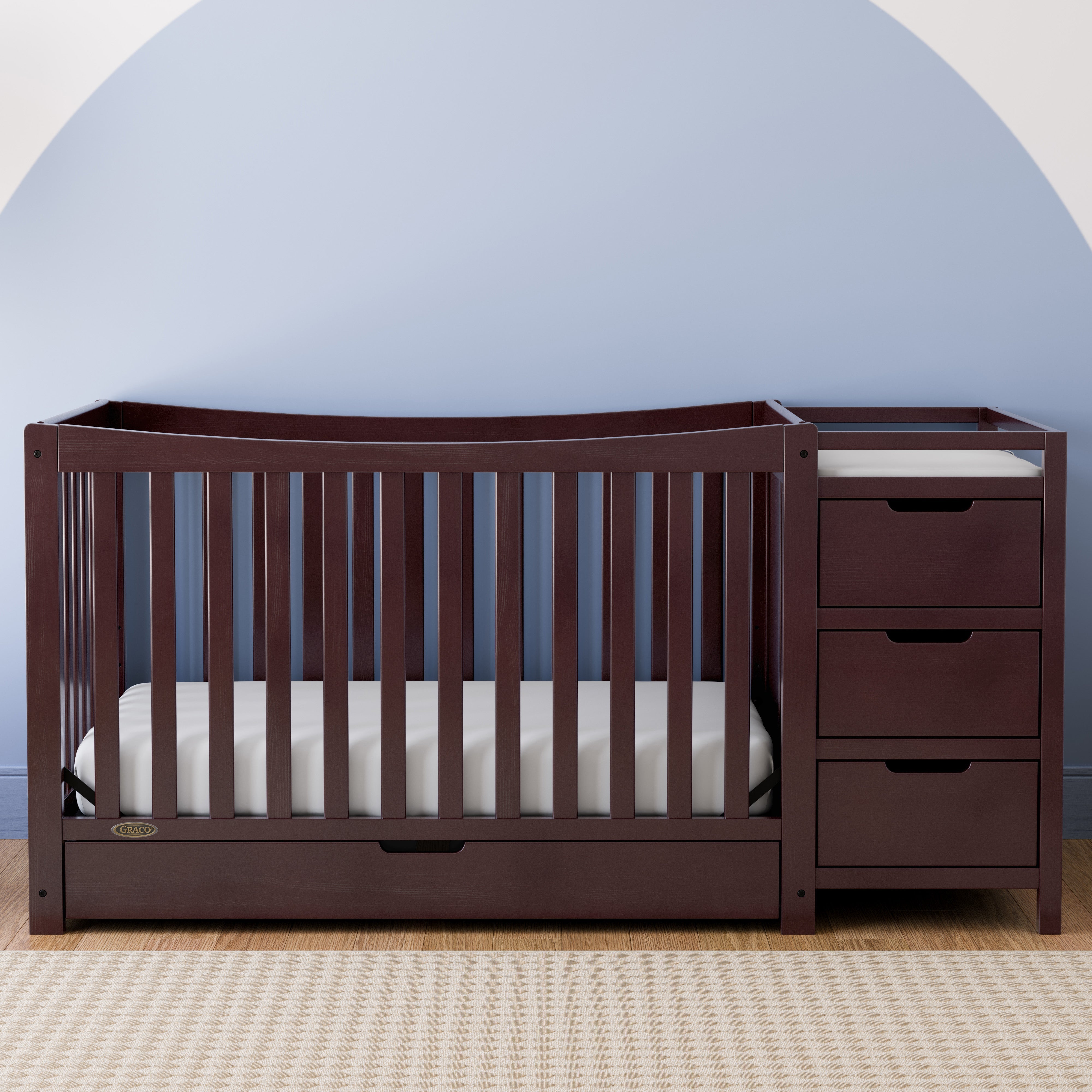 Graco® Remi™ 4-in-1 Convertible Crib and Changer with Drawer.