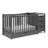 Graco® Remi™ 4-in-1 Convertible Crib and Changer with Drawer.
