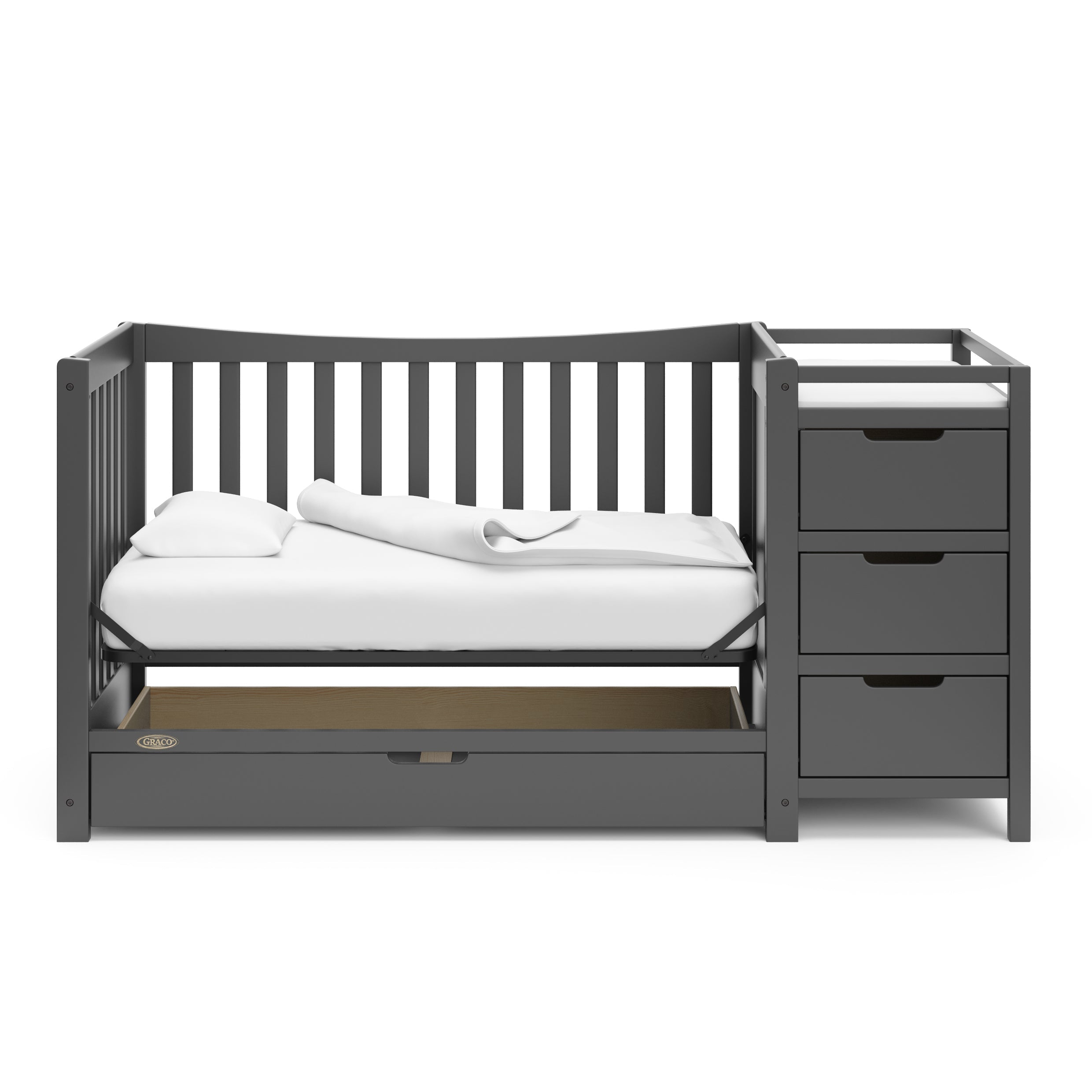 Graco® Remi™ 4-in-1 Convertible Crib and Changer with Drawer.