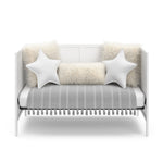White crib in daybed conversion