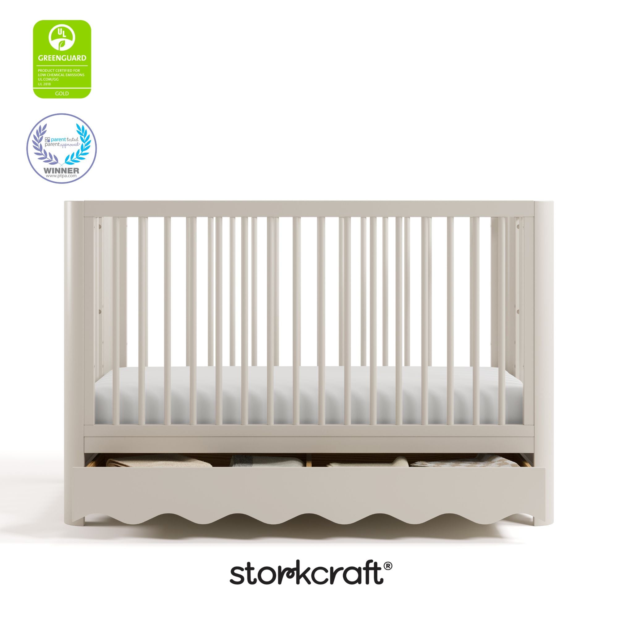 Caablanca frosted oat crib with GGG and PTPA logo on top left